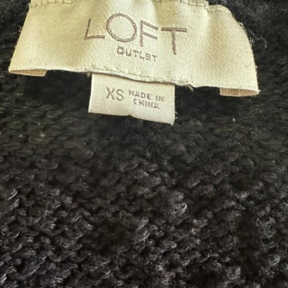 Ann Taylor LOFT Knit Sweater Tank Top Sleeveless Black V-Neck Size XS​​​ - Picture 8 of 8